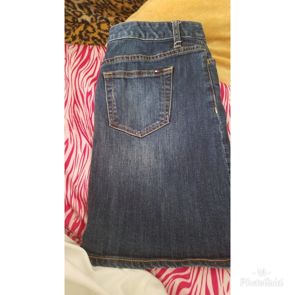 Tommy Hilfiger denim skirt